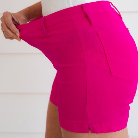 YMI Pink Hyper Stretch Shorts size medium - Picture 8 of 9